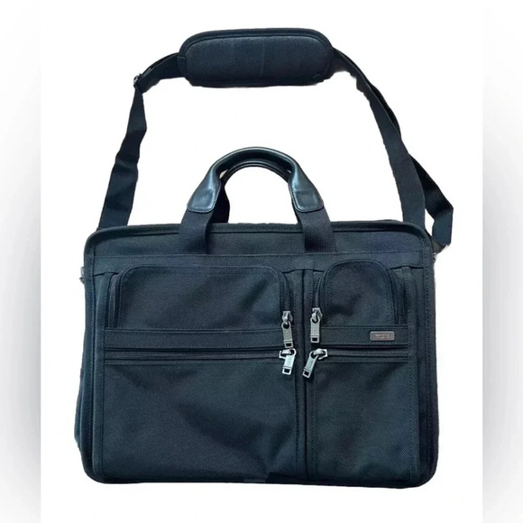 Tumi EXPANDABLE ORGANIZER COMPUTER BRIEF Laptop Case Black Nylon Great Condition - Picture 1 of 15